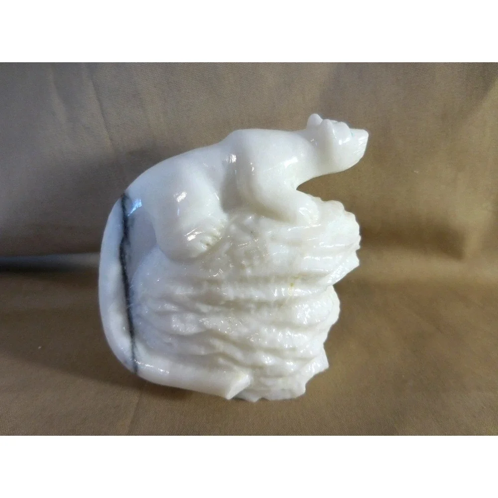 Zuni Native  Carved Mountain Lion Fetish Jerold Leekity White Marble  #533fff